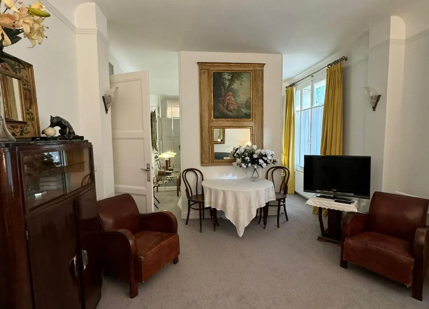 Luxury And Cosy Apartment In Paris, 16E Arrondissement
