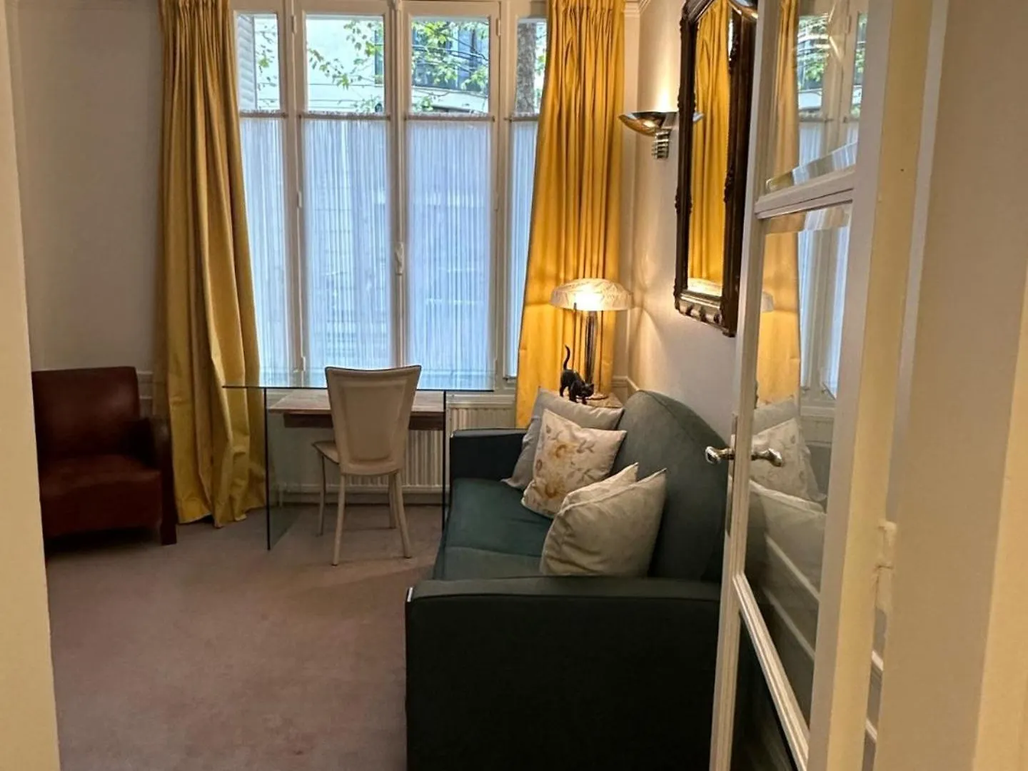 Luxury And Cosy Apartment In Paris, 16E Arrondissement Paris